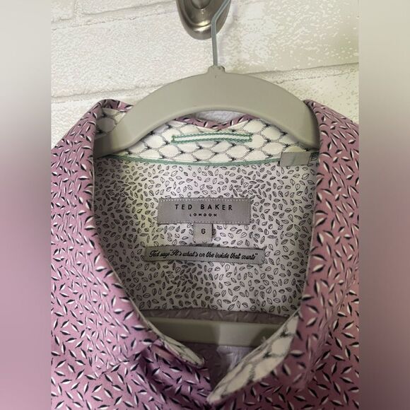 Ted Baker London Men’s Button Down Geo Print Short Sleeve Top size 6 - Picture 3 of 9